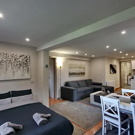 Villa Escape @ Arcadia *